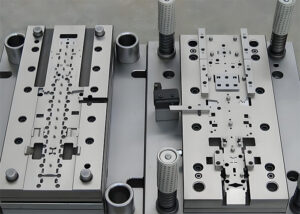 How To Install The Stamping Die - DGMF Mold Clamps Co., Ltd